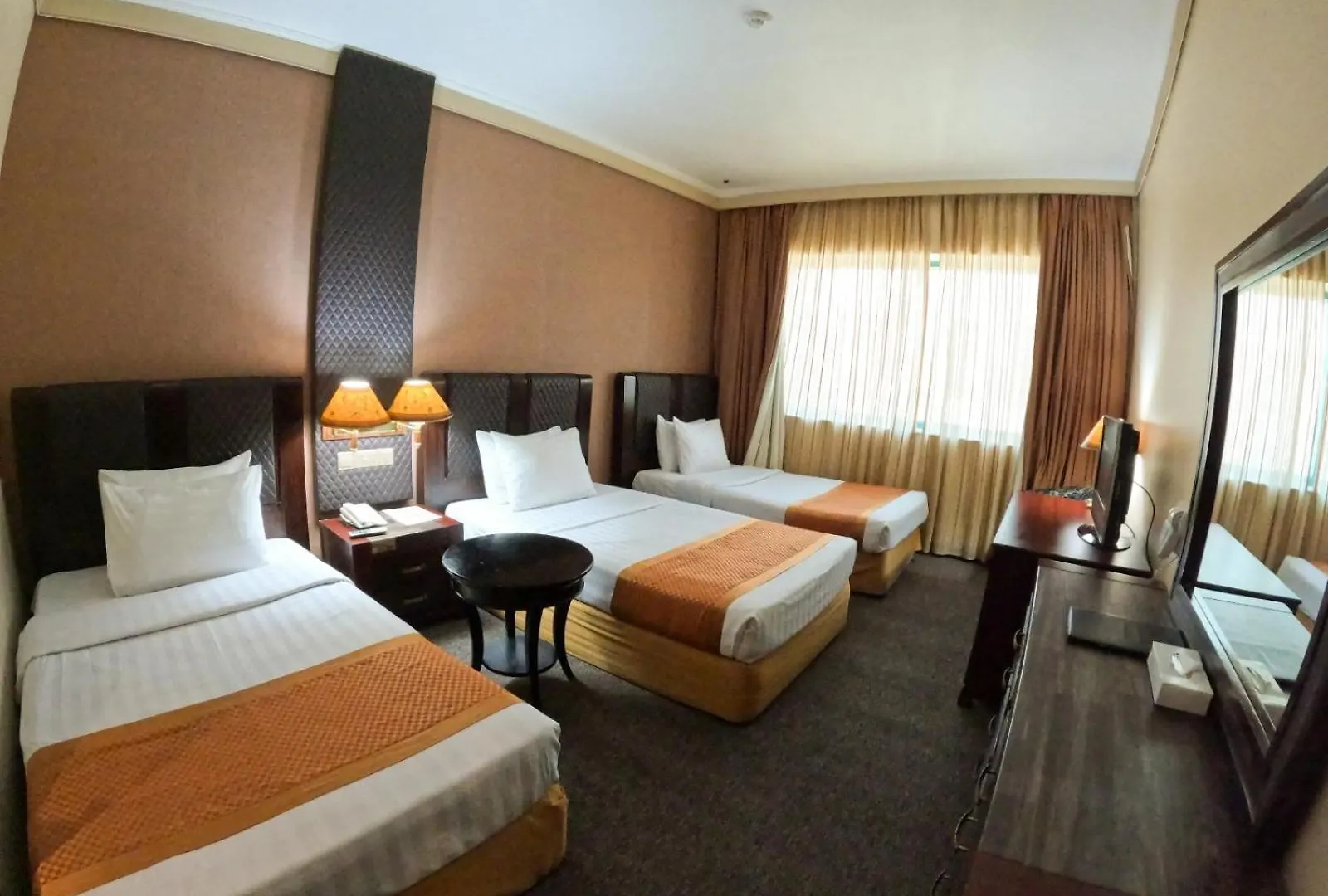 Knight Armour Hotel Dubai