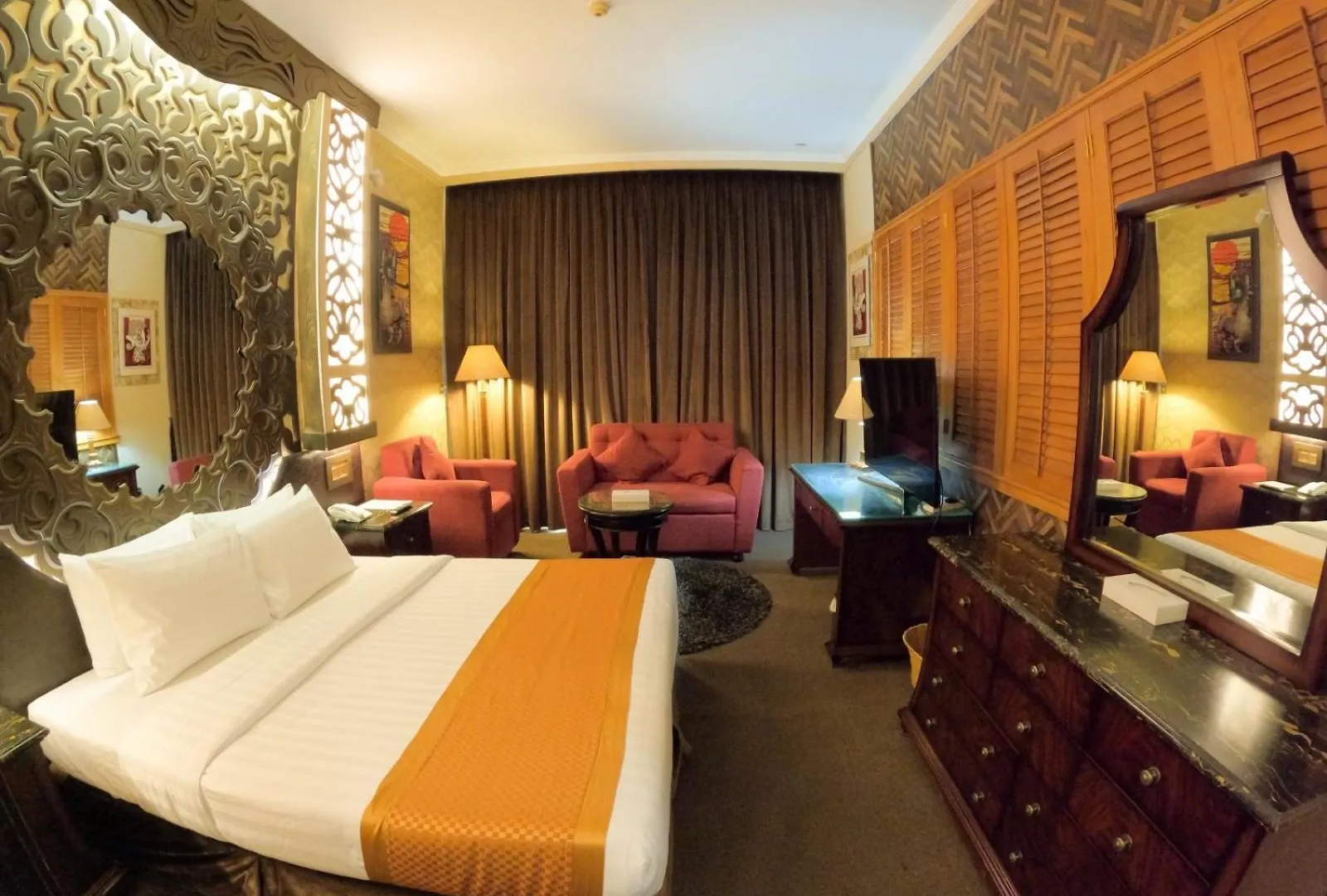 Knight Armour Hotel Dubai