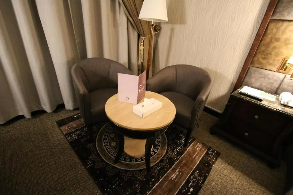 Knight Armour Hotel Dubai